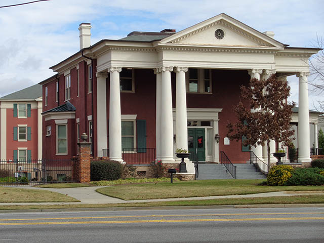 Senior Living Center in Macon